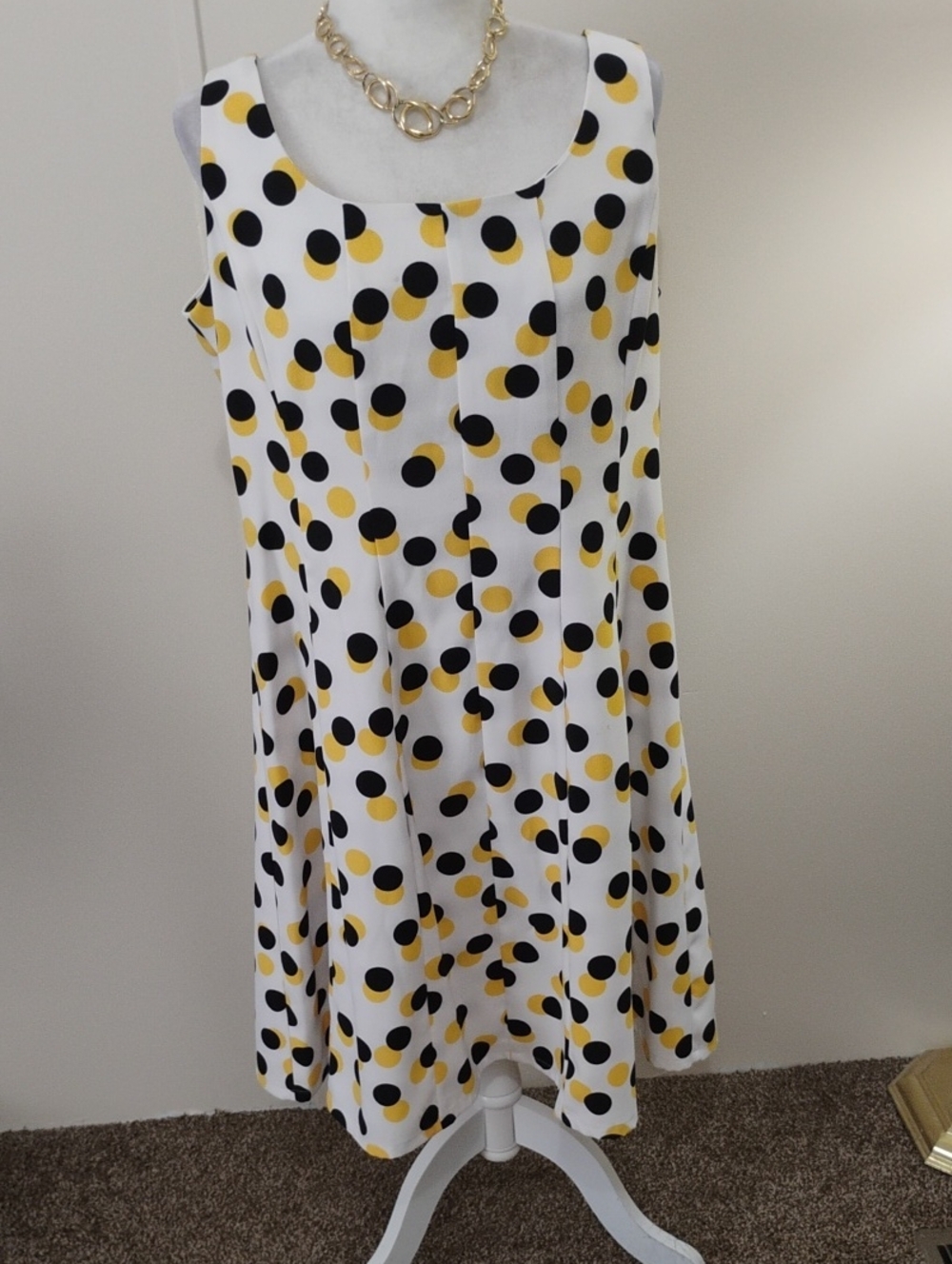 Ronni & Nicole Dress